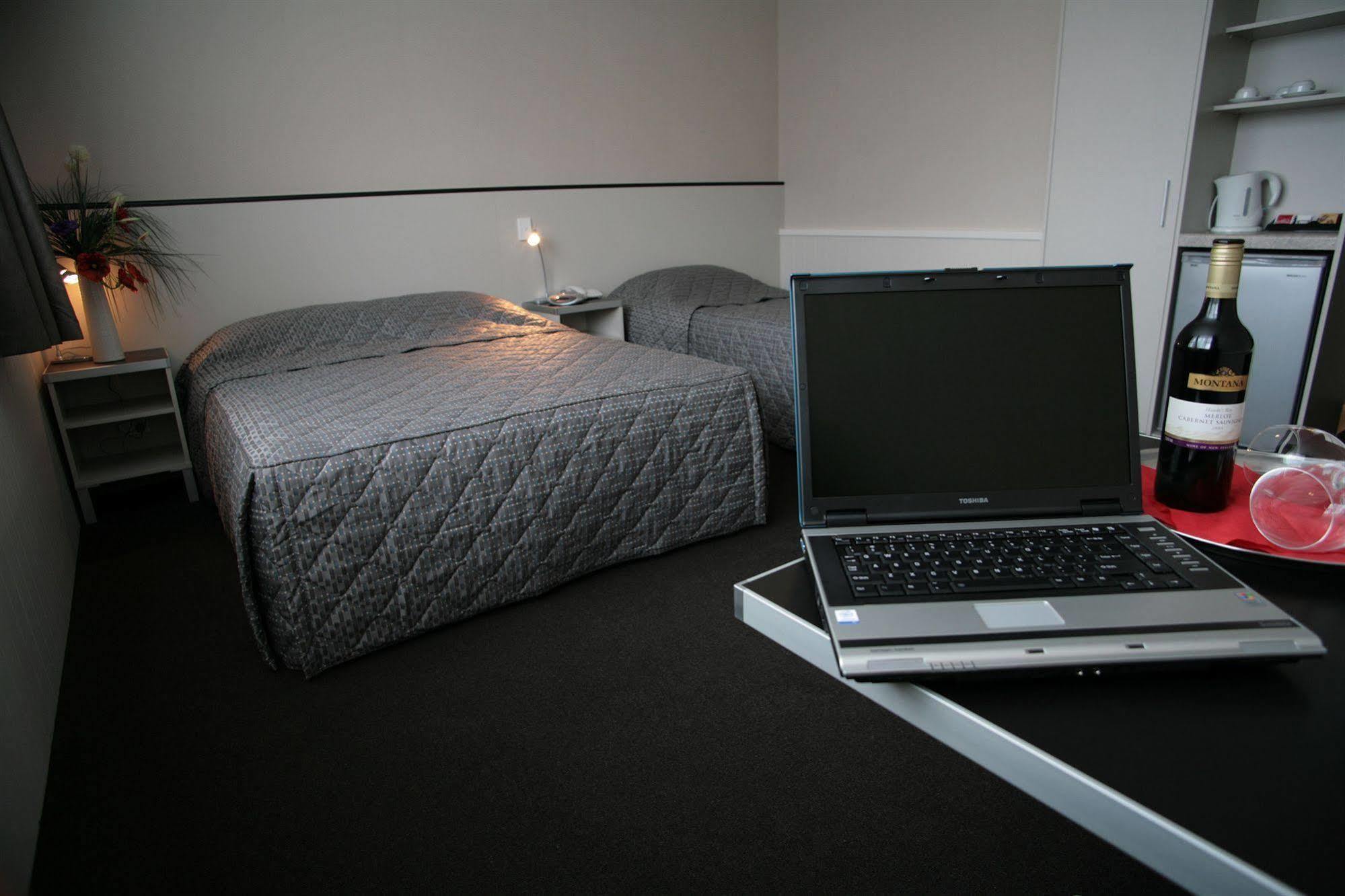 เดอะ แกรนด์ เทรชเชอร์ โฮเต็ล Hotel โรโตรัว ภายนอก รูปภาพ